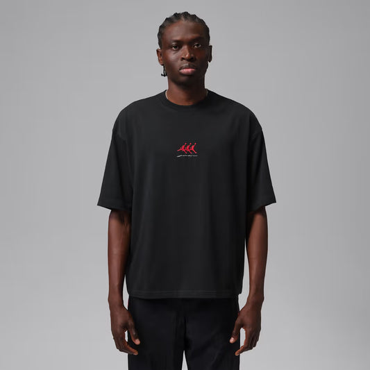 Men black t shirt